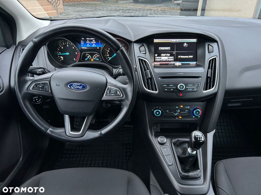 Ford Focus 1.5 TDCi DPF Start-Stopp-System Business - 9