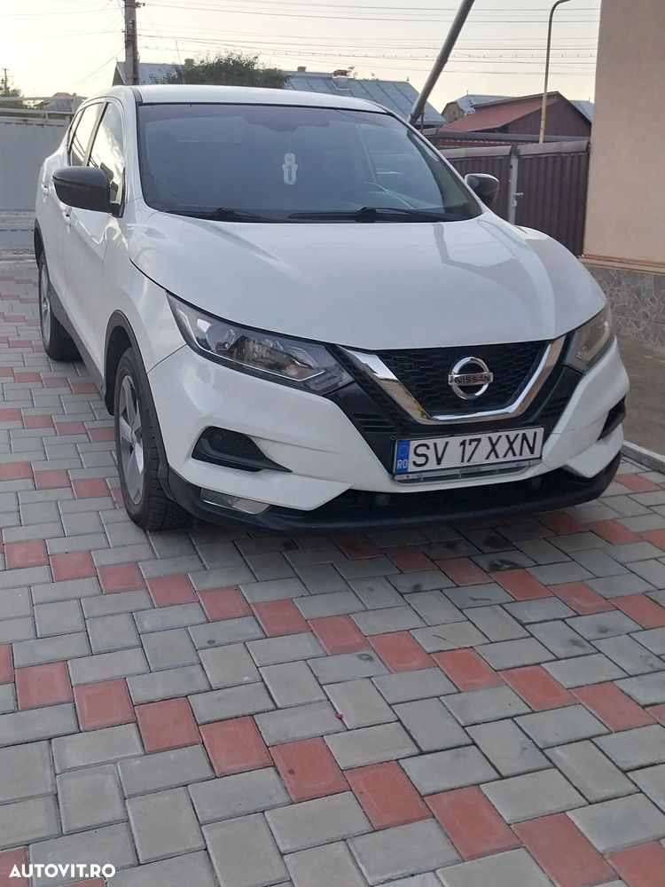 Nissan Qashqai 1.7 dCi ALL-MODE 4x4i N-CONNECTA - 1