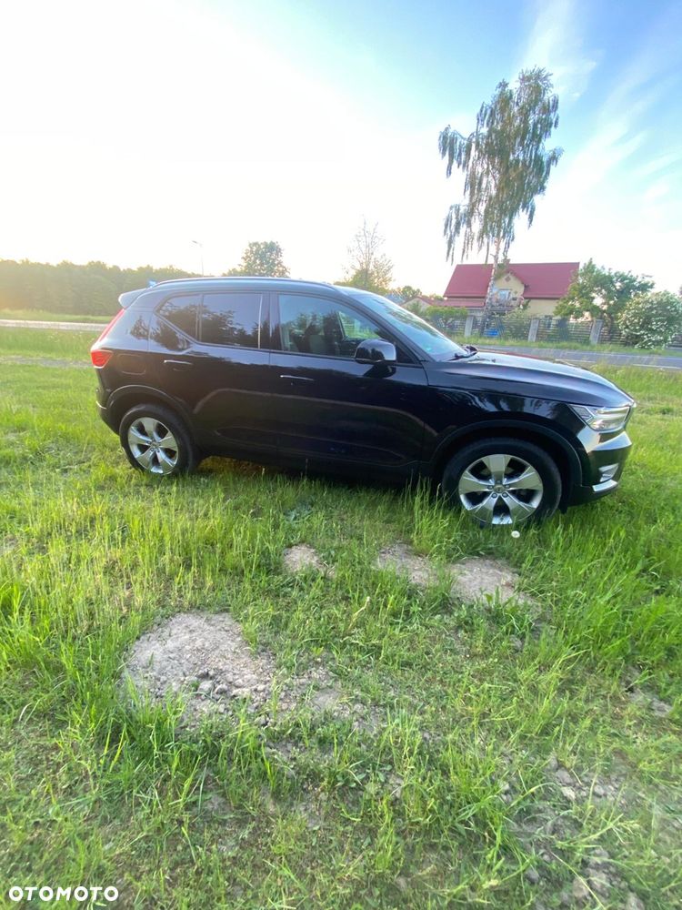 Volvo XC 40 D3 AWD Momentum Pro - 17