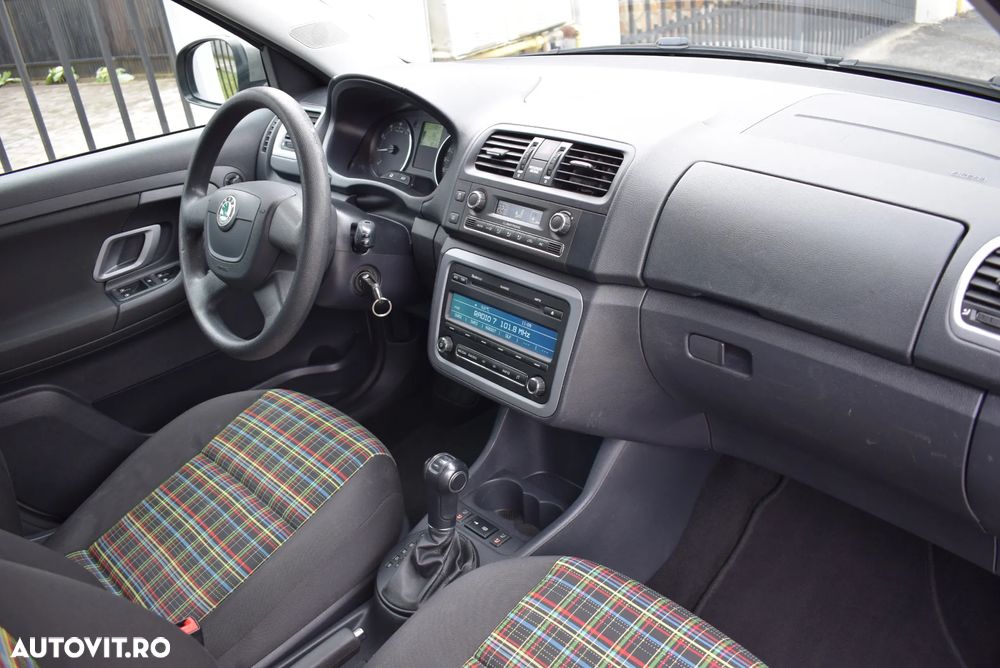 Skoda Fabia 1.2 TSI DSG STYLE EDITION - 10