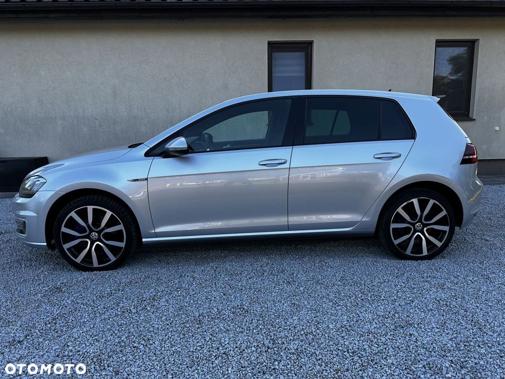 Volkswagen Golf 1.4 GTE Plug-In-Hybrid DSG - 2