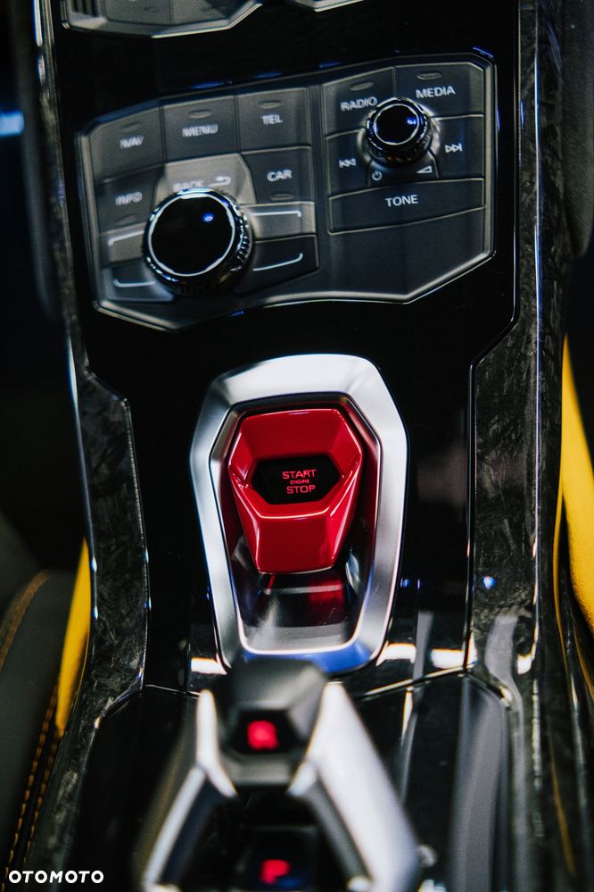 Lamborghini Huracan - 14
