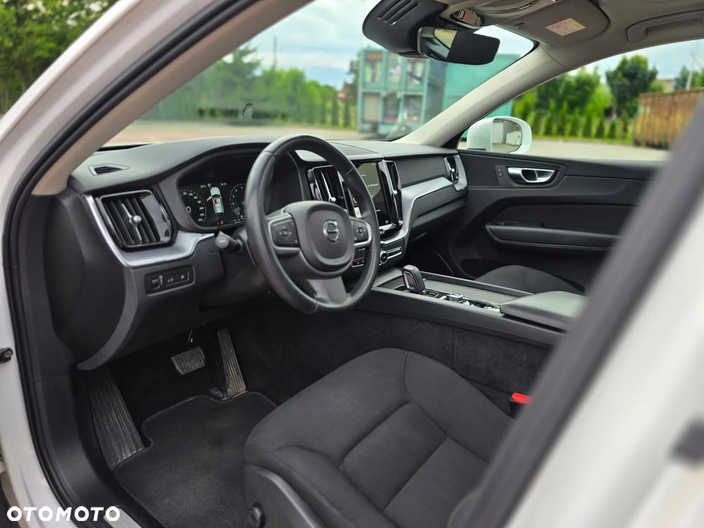 Volvo XC 60 T6 AWD Plug-In Hybrid Inscription - 23