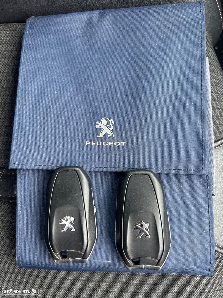 Peugeot 5008 1.2 PureTech Active - 11