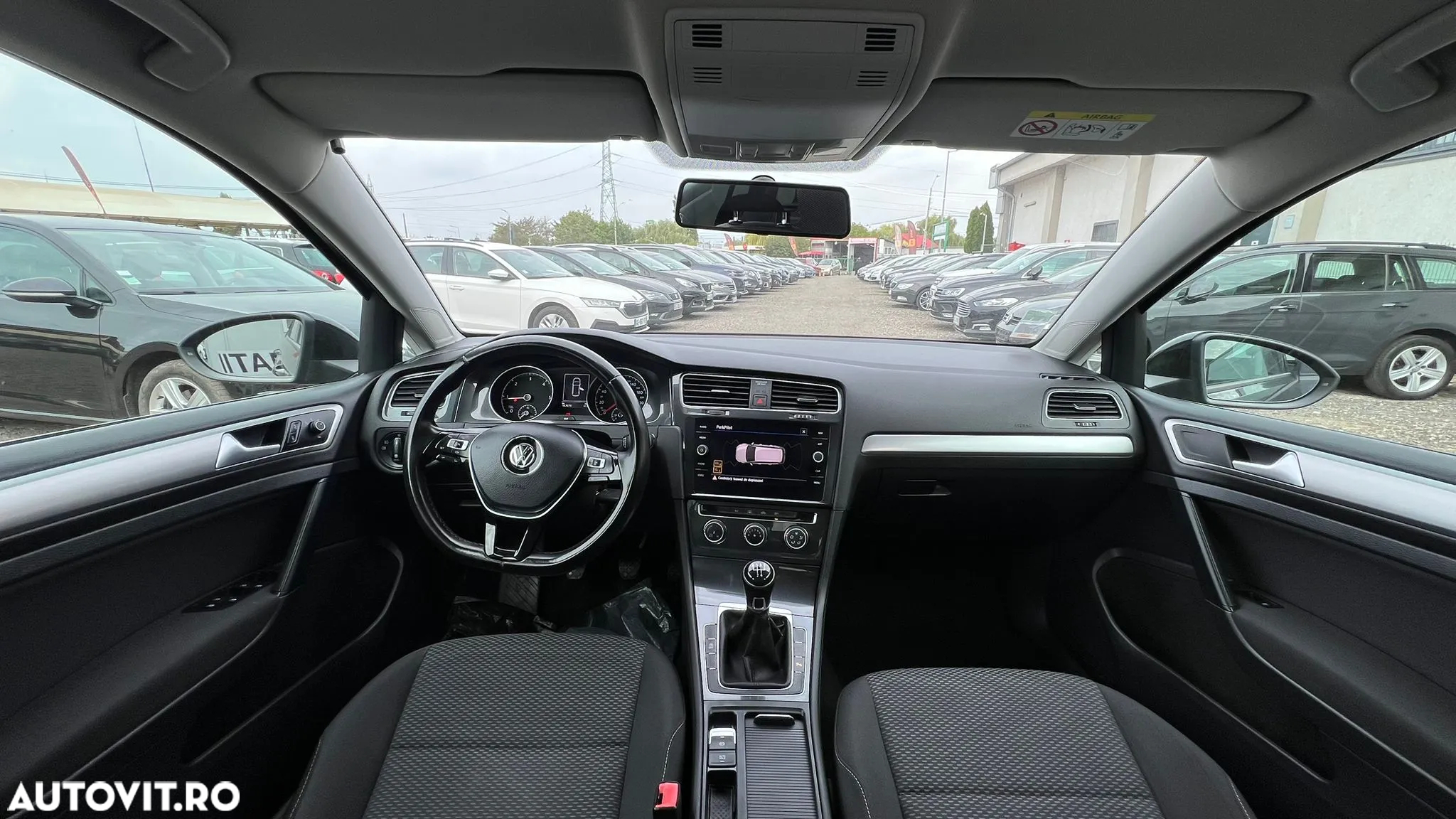 Volkswagen Golf - 4