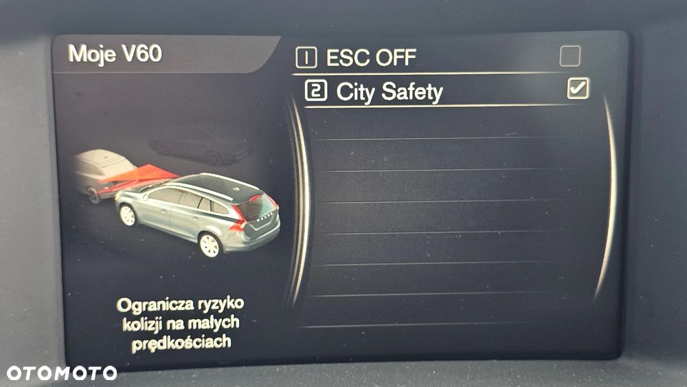 Volvo V60 D2 Drive-E Momentum - 17