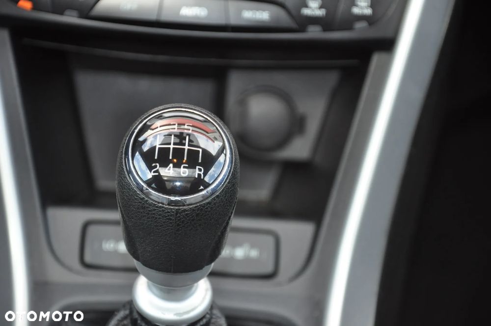 Suzuki SX4 S-Cross 1.6 DDiS Allgrip Comfort - 34
