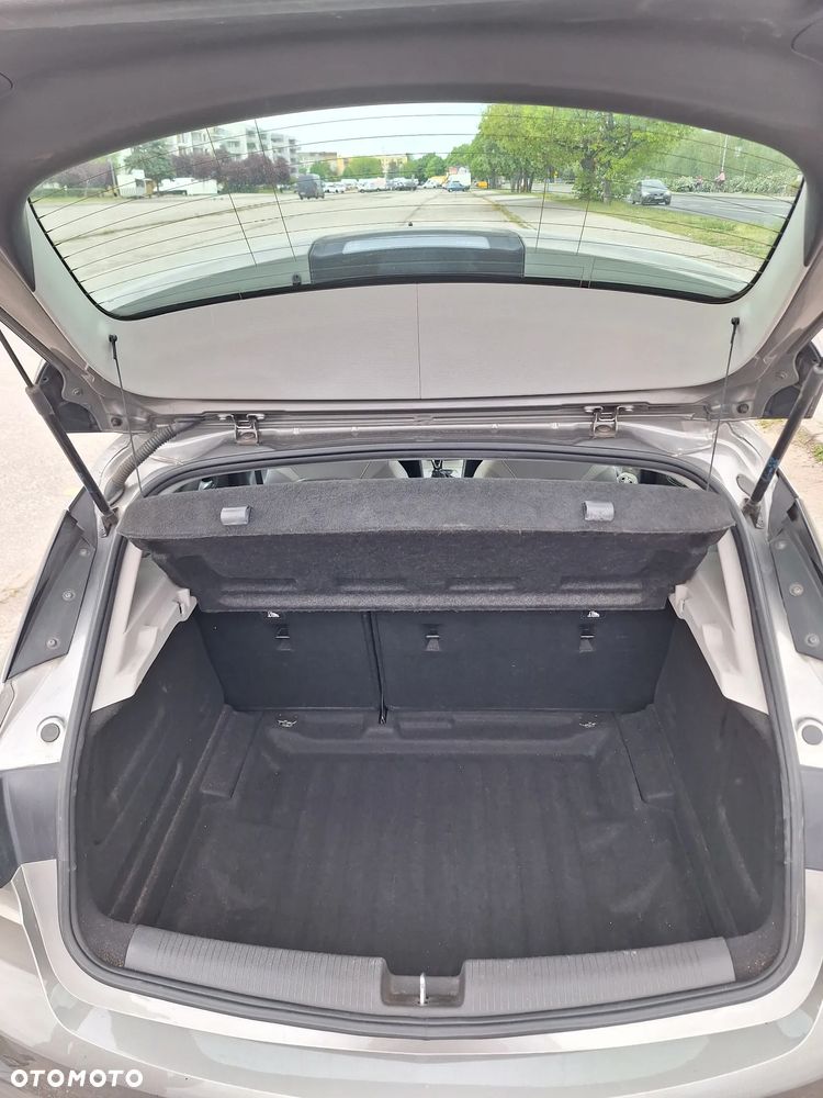 Opel Astra 1.4 Turbo Innovation - 10
