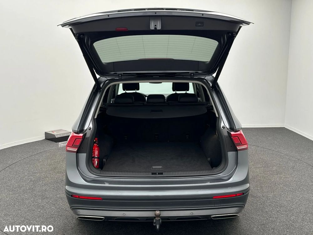 Volkswagen Tiguan Allspace 2.0 TDI SCR DSG Comfortline - 32