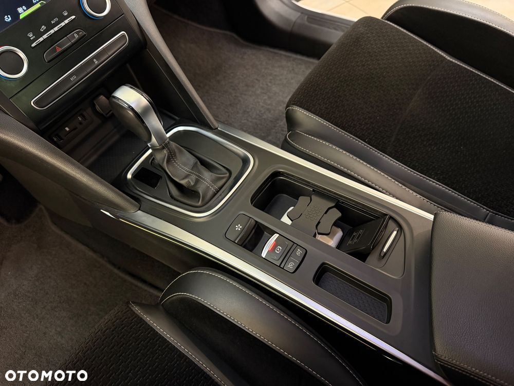 Renault Megane ENERGY dCi 110 EDC GT LINE - 21