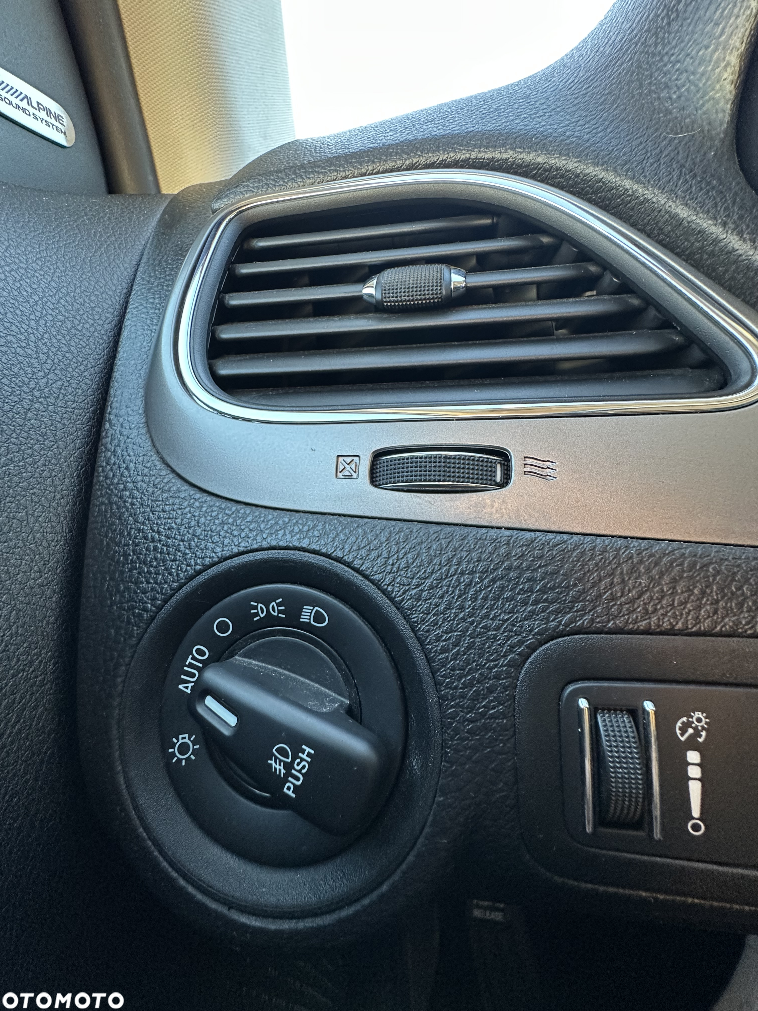Dodge Journey - 12