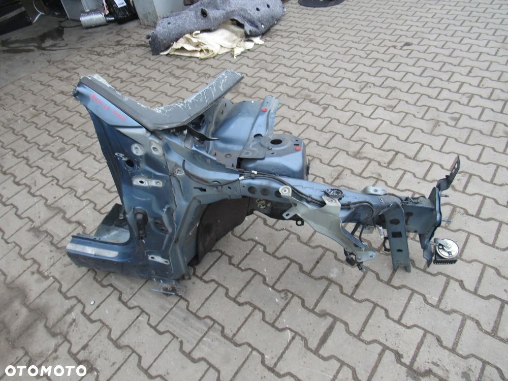 ford focus mk4 przednia prawa ćwiartka - 1