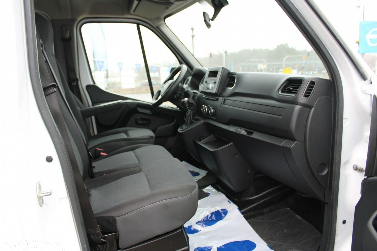 Renault Master - 22