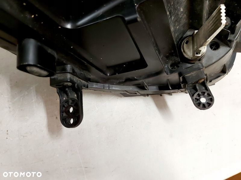 hyundai i40 lift lampa lewy przód lewa przednia reflektor uk 92101-3zxxx - 12