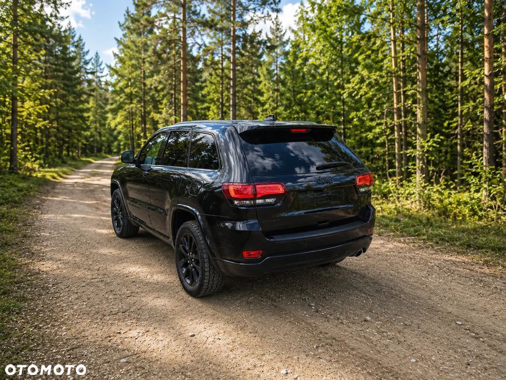 Jeep Grand Cherokee - 3