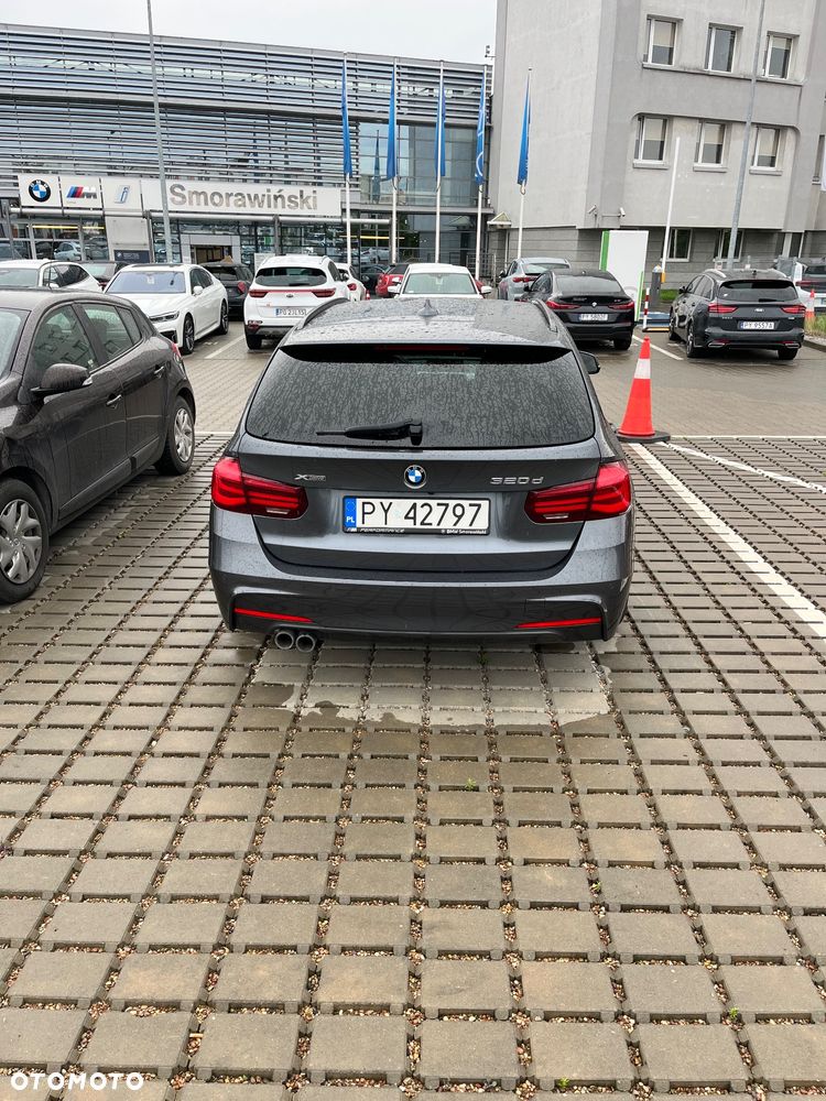 BMW Seria 3 320d xDrive M Sport - 9