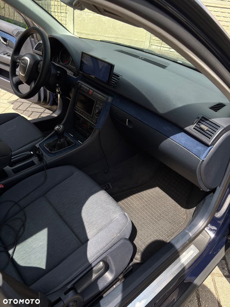 Audi A4 Avant 2.5 TDI - 20