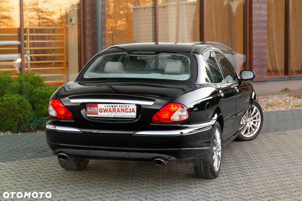 Jaguar X-Type - 7