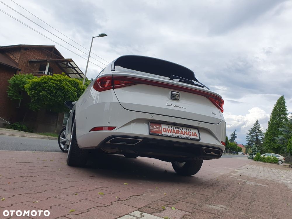 Seat Leon Sportstourer 1.5 eTSI OPF DSG FR - 29