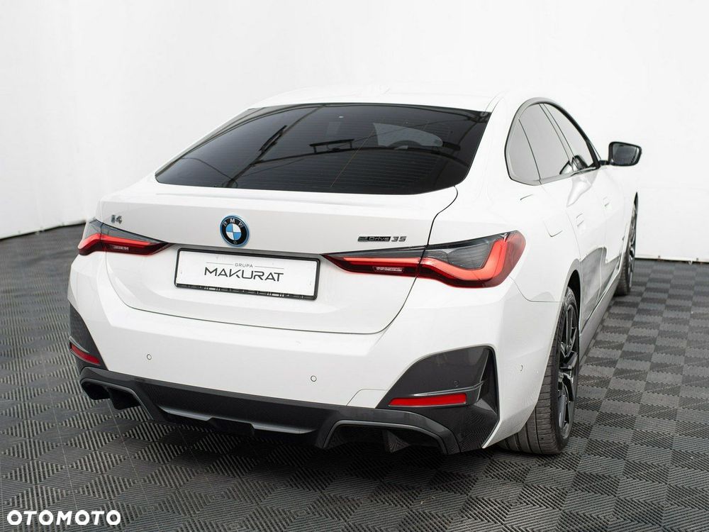 BMW i4 - 6
