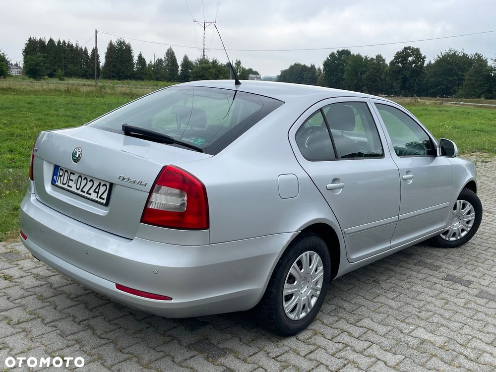 Skoda Octavia 2.0 TDI DPF Ambition - 6