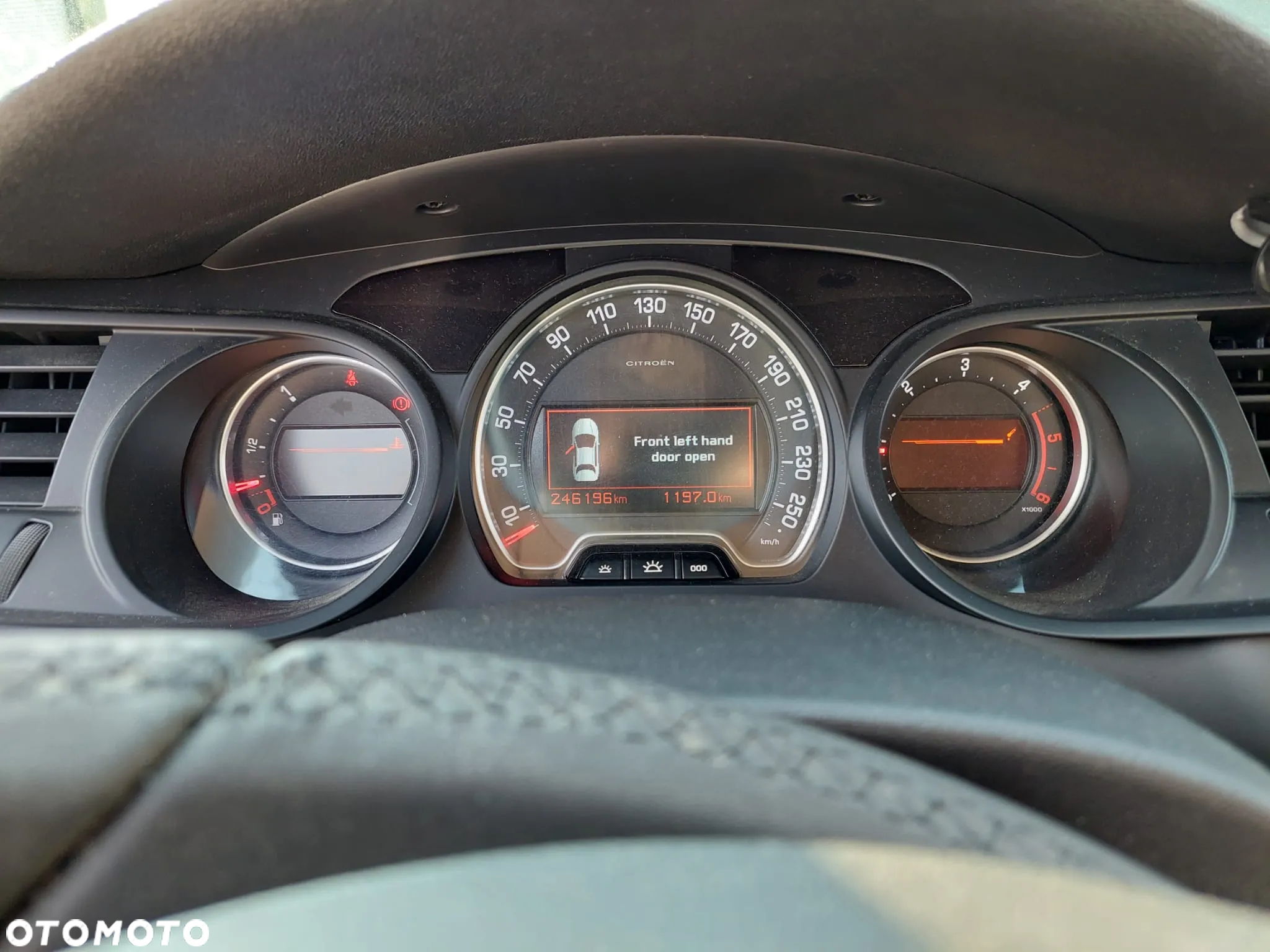 Citroën C5 Tourer HDi 140 FAP Exclusive - 17