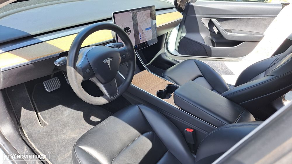 Tesla Model 3 Standard Range Plus RWD - 28