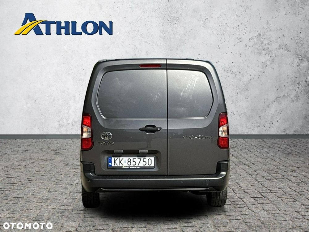 Toyota Proace City - 4