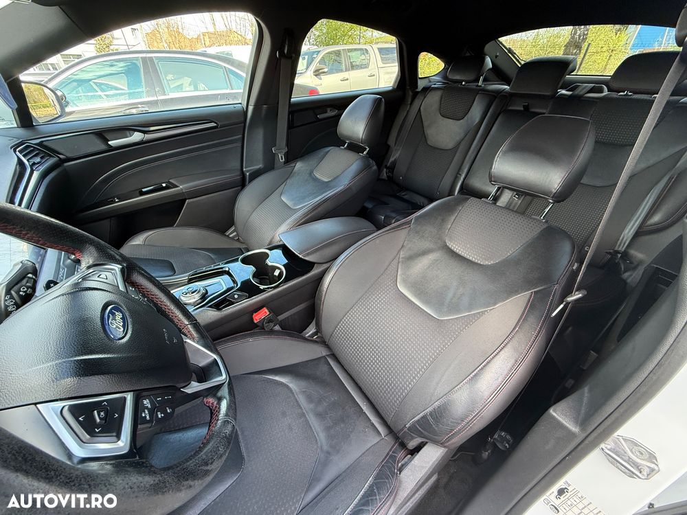 Ford Mondeo 2.0 TDCi Start-Stopp PowerShift-Aut ST-Line - 24