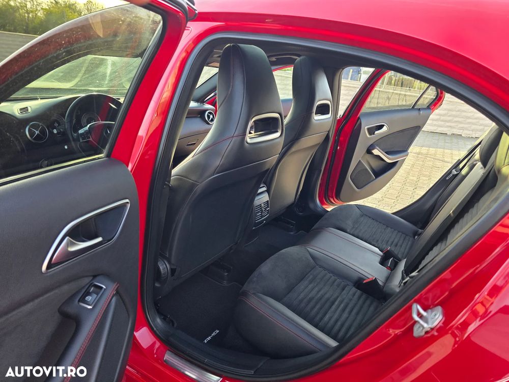 Mercedes-Benz A 220 CDI 7G-DCT AMG Line - 12