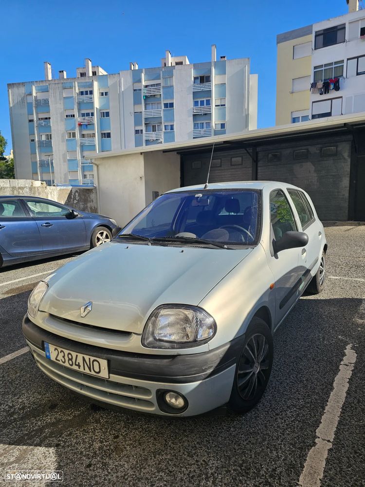 Renault Clio 1.2 - 2