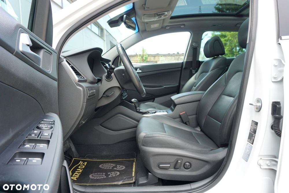 Hyundai Tucson - 24