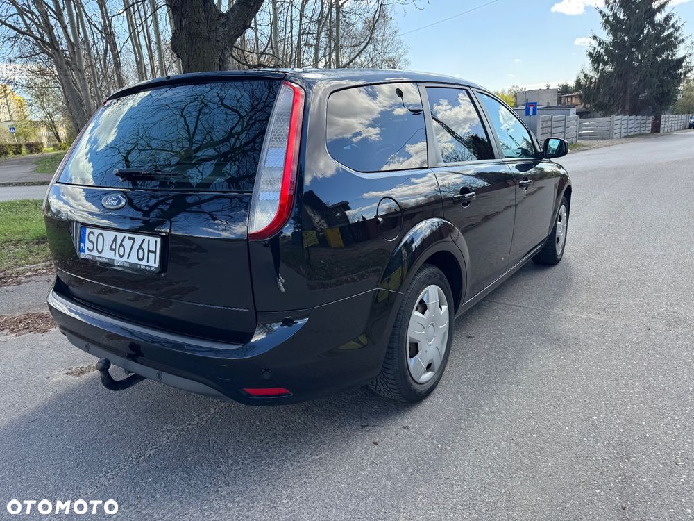 Ford Focus 1.8 FF Ambiente - 17