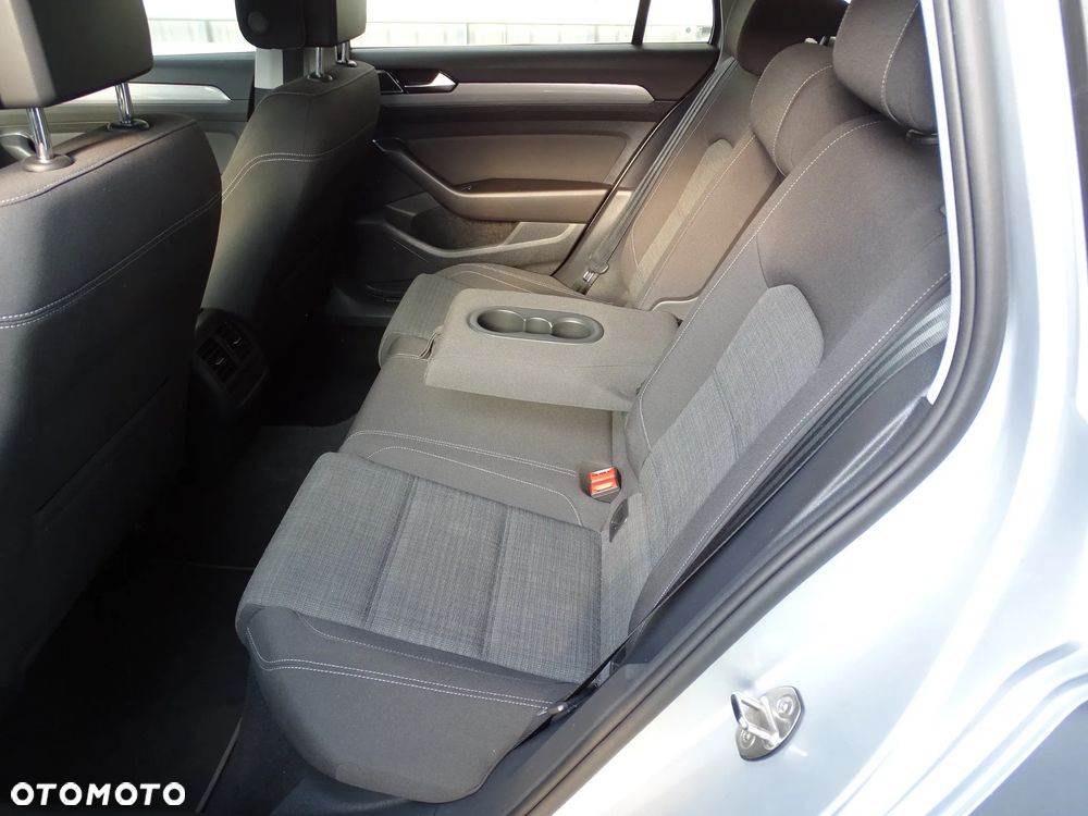 Volkswagen Passat 1.5 TSI EVO Comfortline DSG - 34