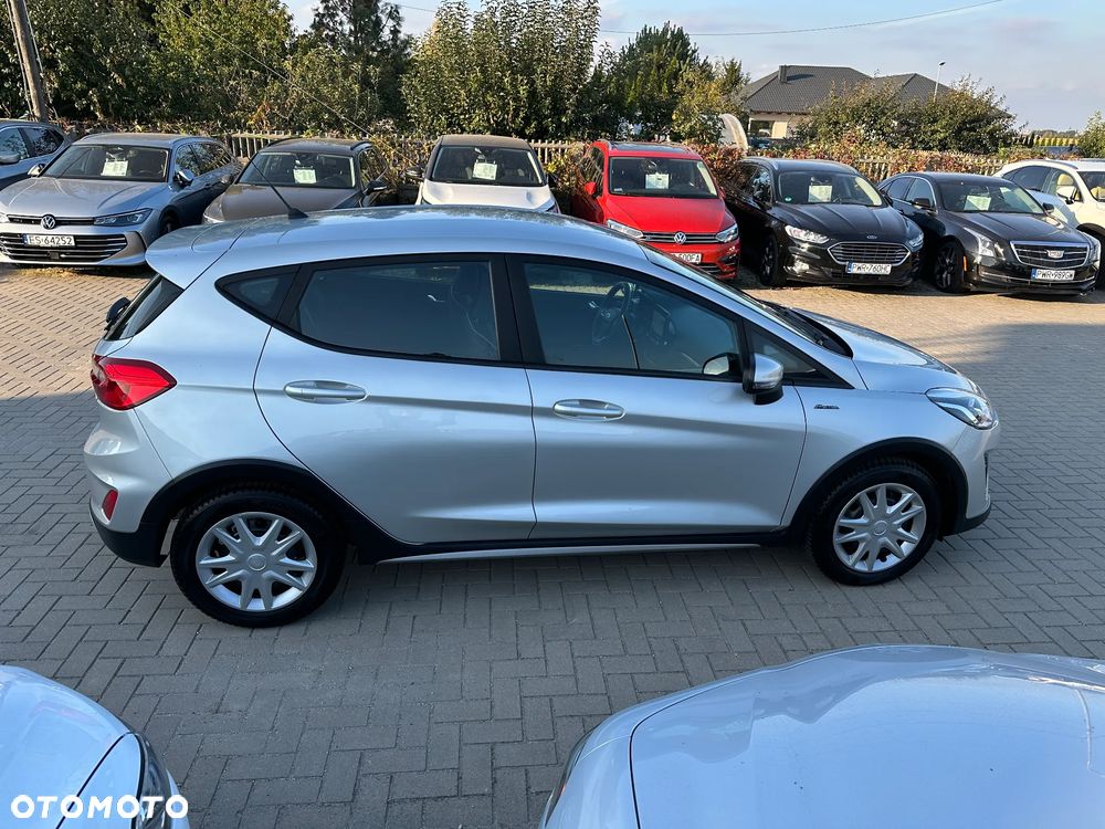Ford Fiesta - 38