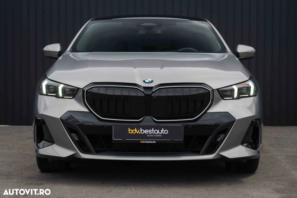BMW Seria 5 520d xDrive Aut. - 2