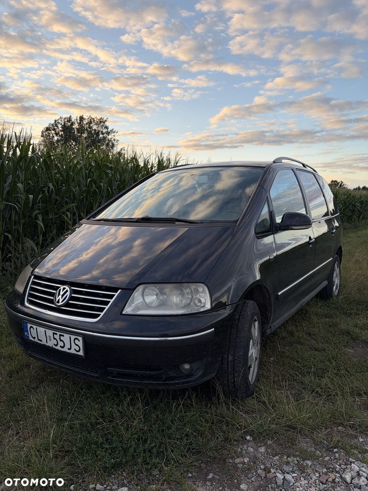 Volkswagen Sharan - 1