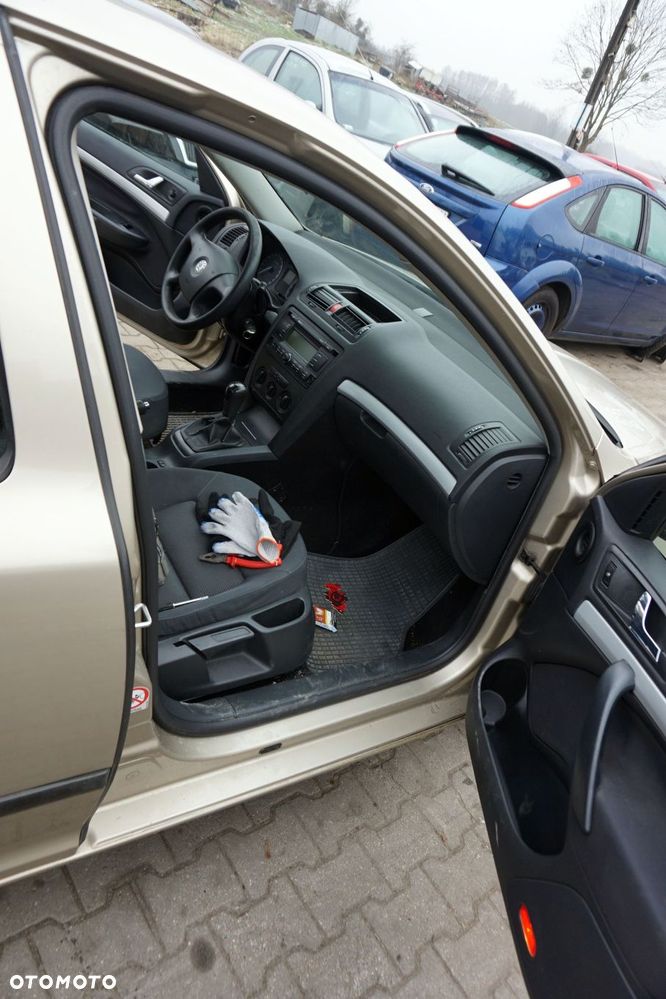 SKODA OCTAVIA II 1Z3 LB LIFTBACK 2006 9201 LF8F 1.6 FSI BLF 115KM GYT BEŻOWY na części - 15