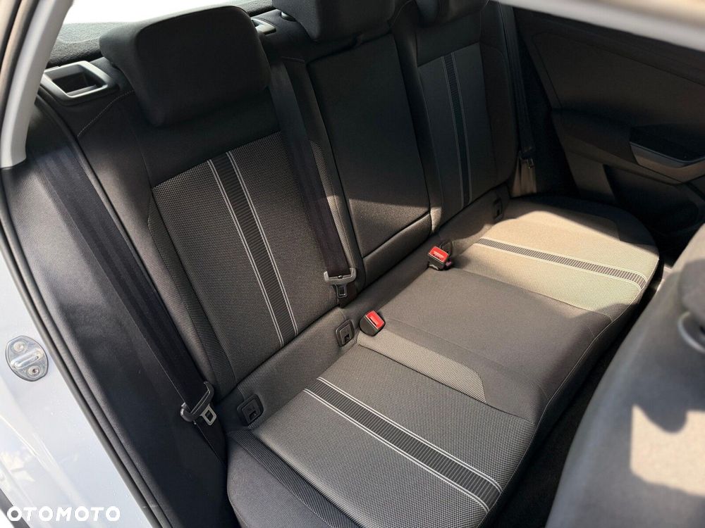 Volkswagen T-Roc 1.5 TSI GPF ACT IQ Drive DSG - 19