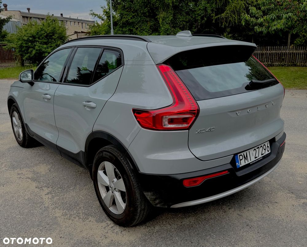Volvo XC 40 T2 Essential - 4