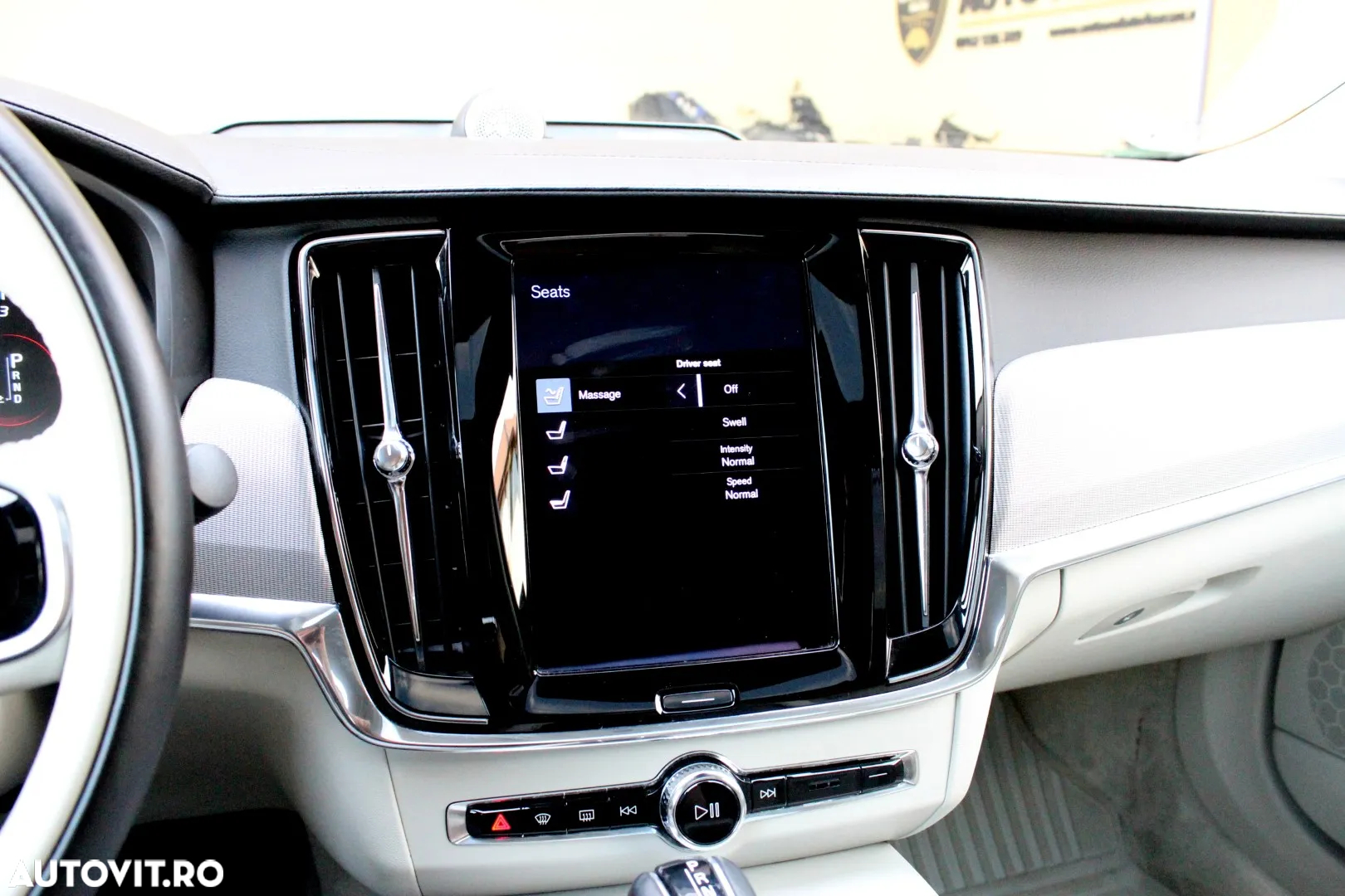 Volvo S90 D5 AWD Inscription - 31