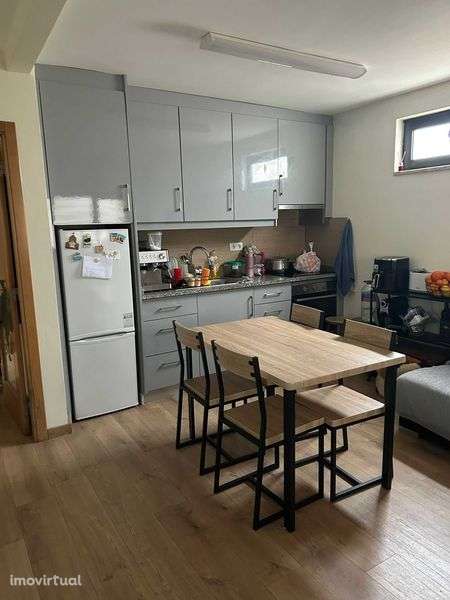 Apartamento T1 Pequeno - Grande imagem: 2/10