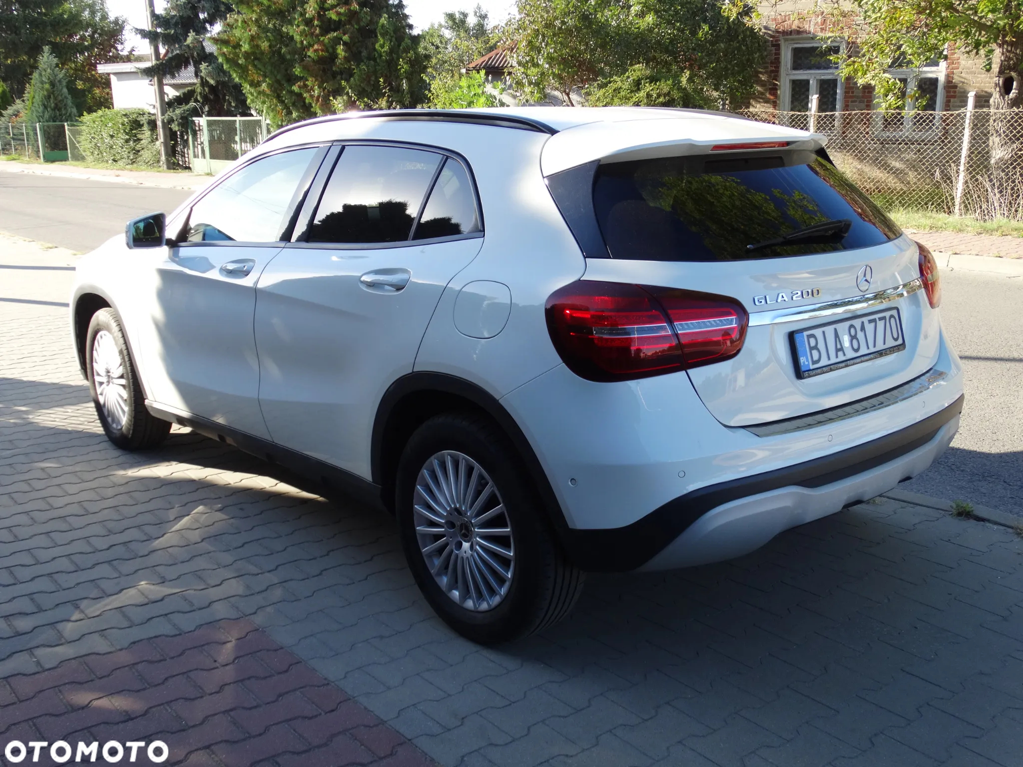 Mercedes-Benz GLA 200 7G-DCT - 39
