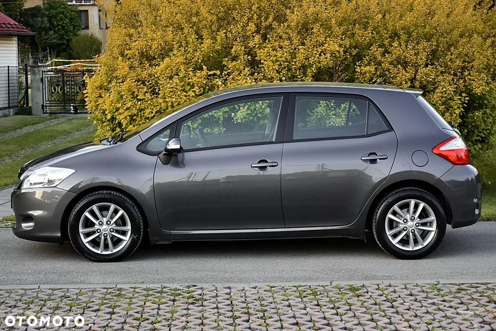 Toyota Auris 1.6 Life+ - 13