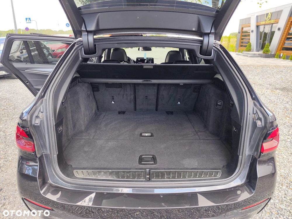 BMW Seria 5 520d mHEV M Sport sport - 7