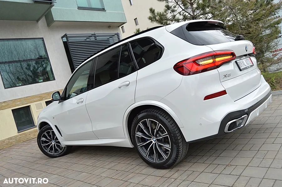 BMW X5 xDrive30d - 7