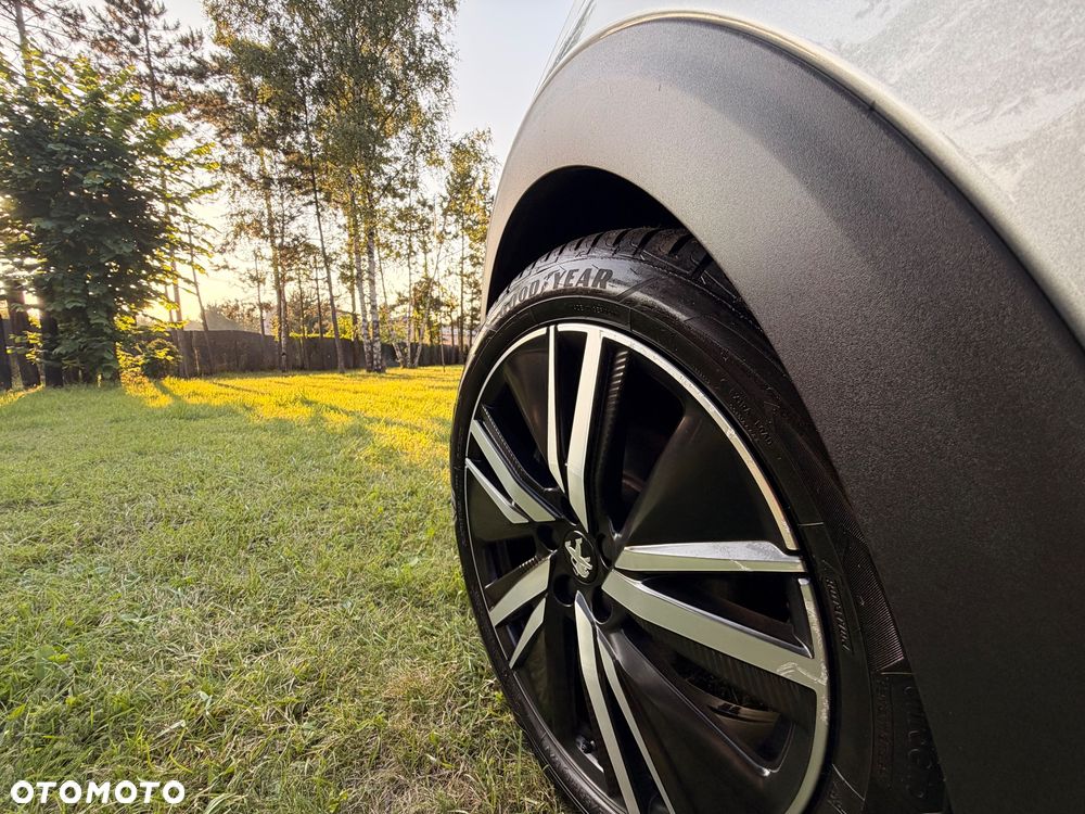 Peugeot 3008 BlueHDi 130 Stop & Start EAT8 GT - 27