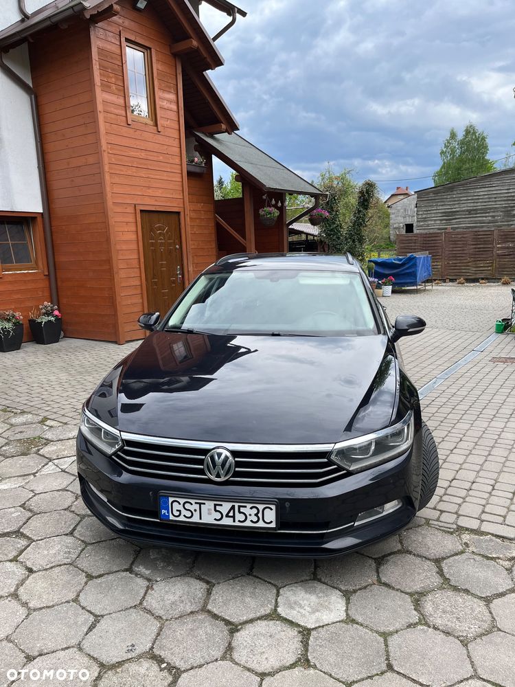 Volkswagen Passat 2.0 TDI SCR DSG Comfortline - 2