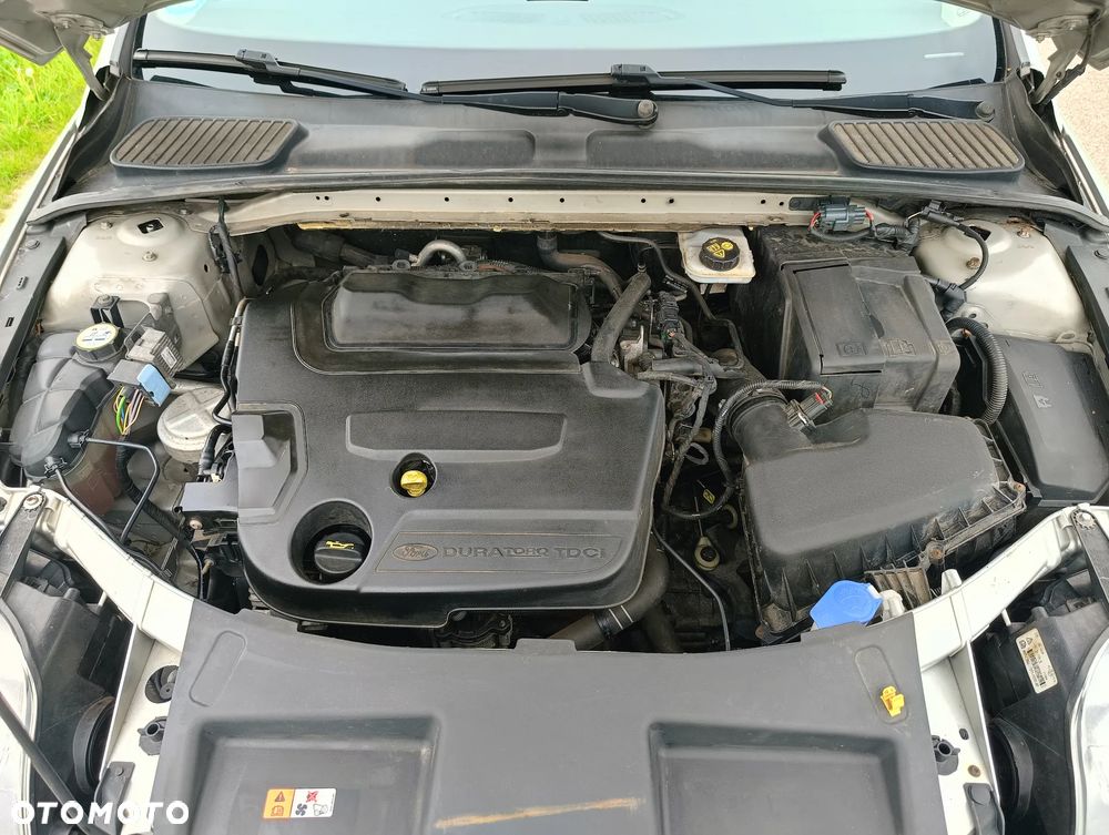 Ford Mondeo 2.0 TDCi Ambiente - 9