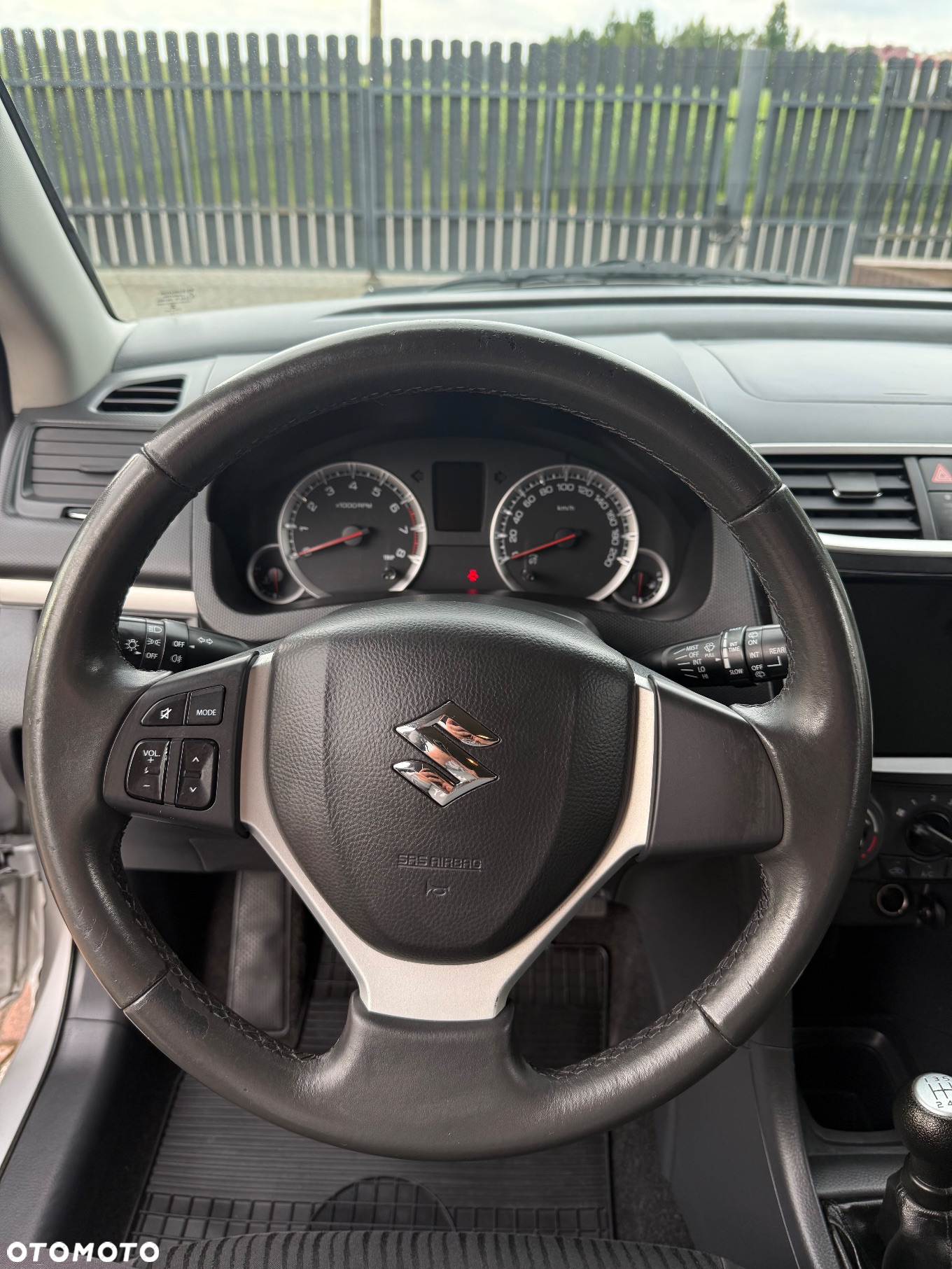 Suzuki Swift - 23